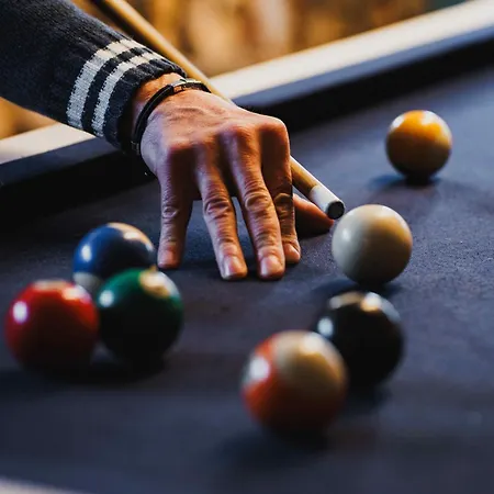 Prázdninový dům Maison 3 Etoiles Entre Pistes Et Centre-ville, Billiard, Ping-pong, Ps3, Cheminee, Bbq, Animaux Admis *