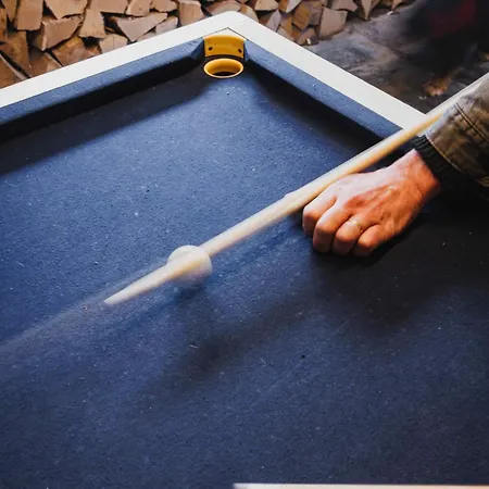 Maison 3 Etoiles Entre Pistes Et Centre-ville, Billiard, Ping-pong, Ps3, Cheminee, Bbq, Animaux Admis *