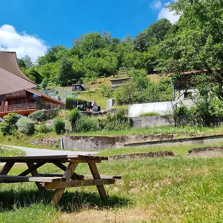 Maison 3 Etoiles Entre Pistes Et Centre-ville, Billiard, Ping-pong, Ps3, Cheminee, Bbq, Animaux Admis Prázdninový dům