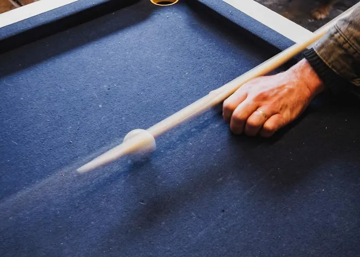 Maison 3 Etoiles Entre Pistes Et Centre-ville, Billiard, Ping-pong, Ps3, Cheminee, Bbq, Animaux Admis *